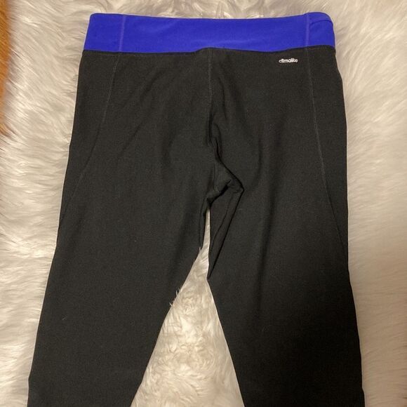 Adidas Capri Athletic Legging Yoga Black Purple Waistband - sz Medium - Picture 5 of 7